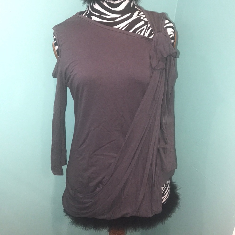NWOT Grey Blouse with CutOuts and Sleeves
